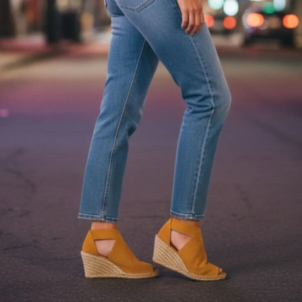 GENTLE SOULS, wedge. New condition,all leather uppers,  size 10